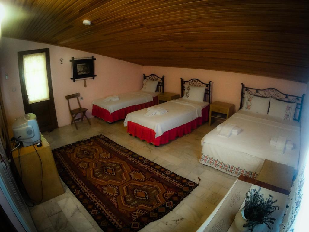 Antik Motel Alaçatı Luaran gambar