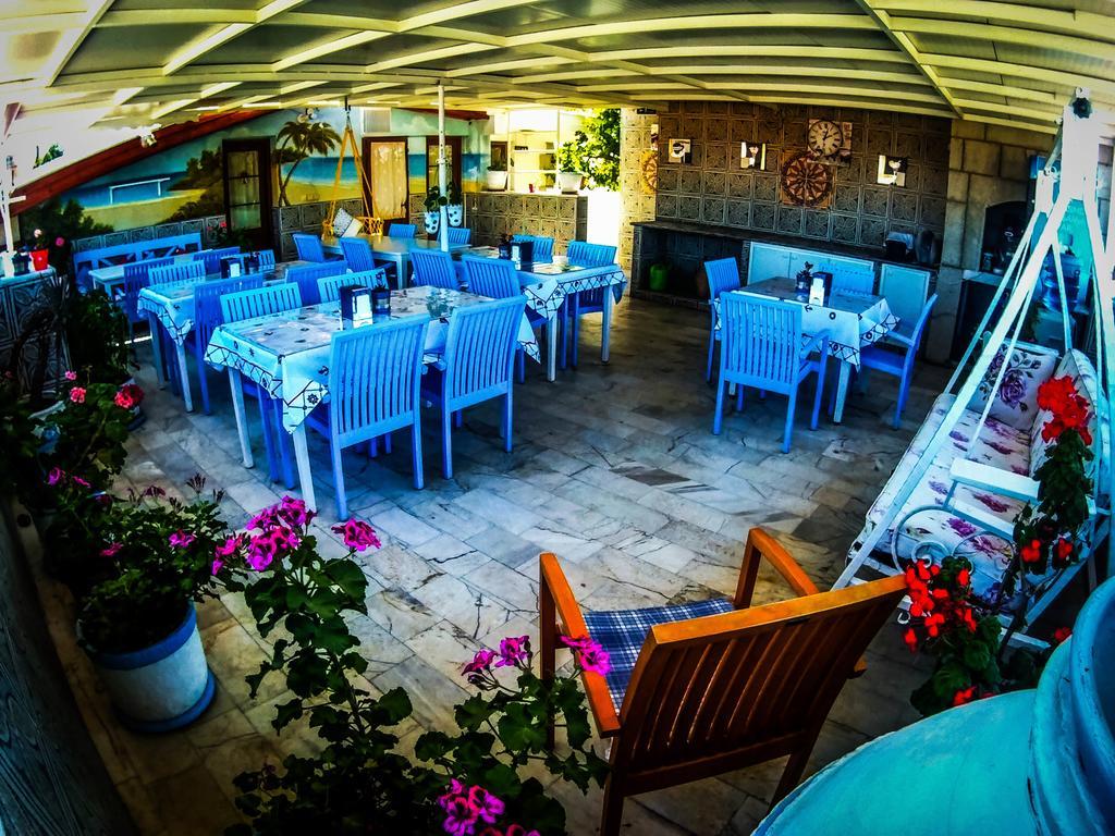 Antik Motel Alaçatı Luaran gambar