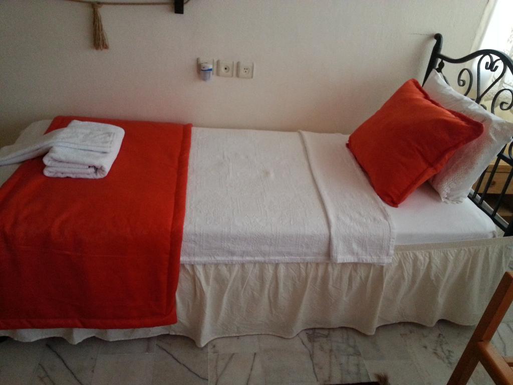 Antik Motel Alaçatı Luaran gambar