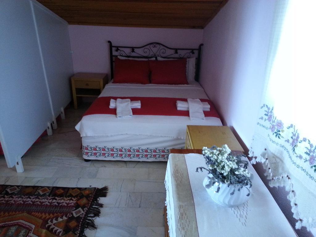 Antik Motel Alaçatı Luaran gambar