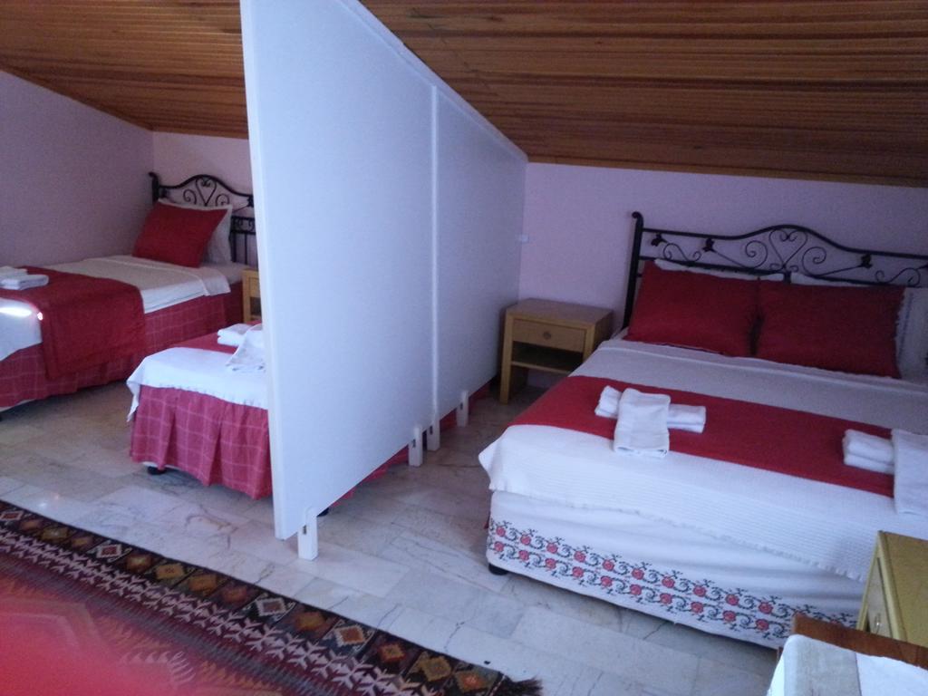Antik Motel Alaçatı Luaran gambar