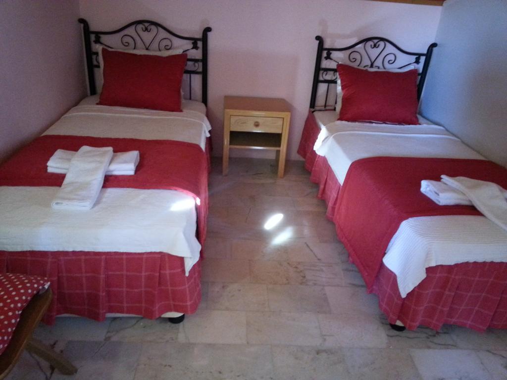 Antik Motel Alaçatı Luaran gambar
